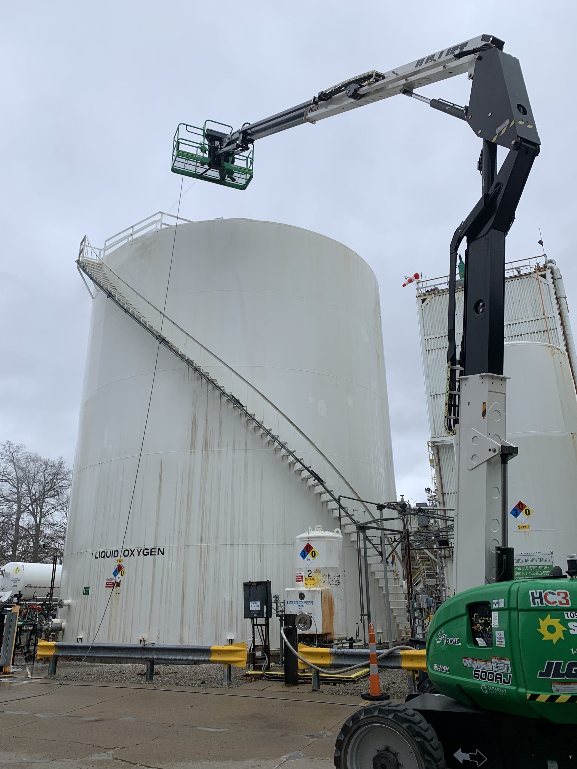 Commercial tank after