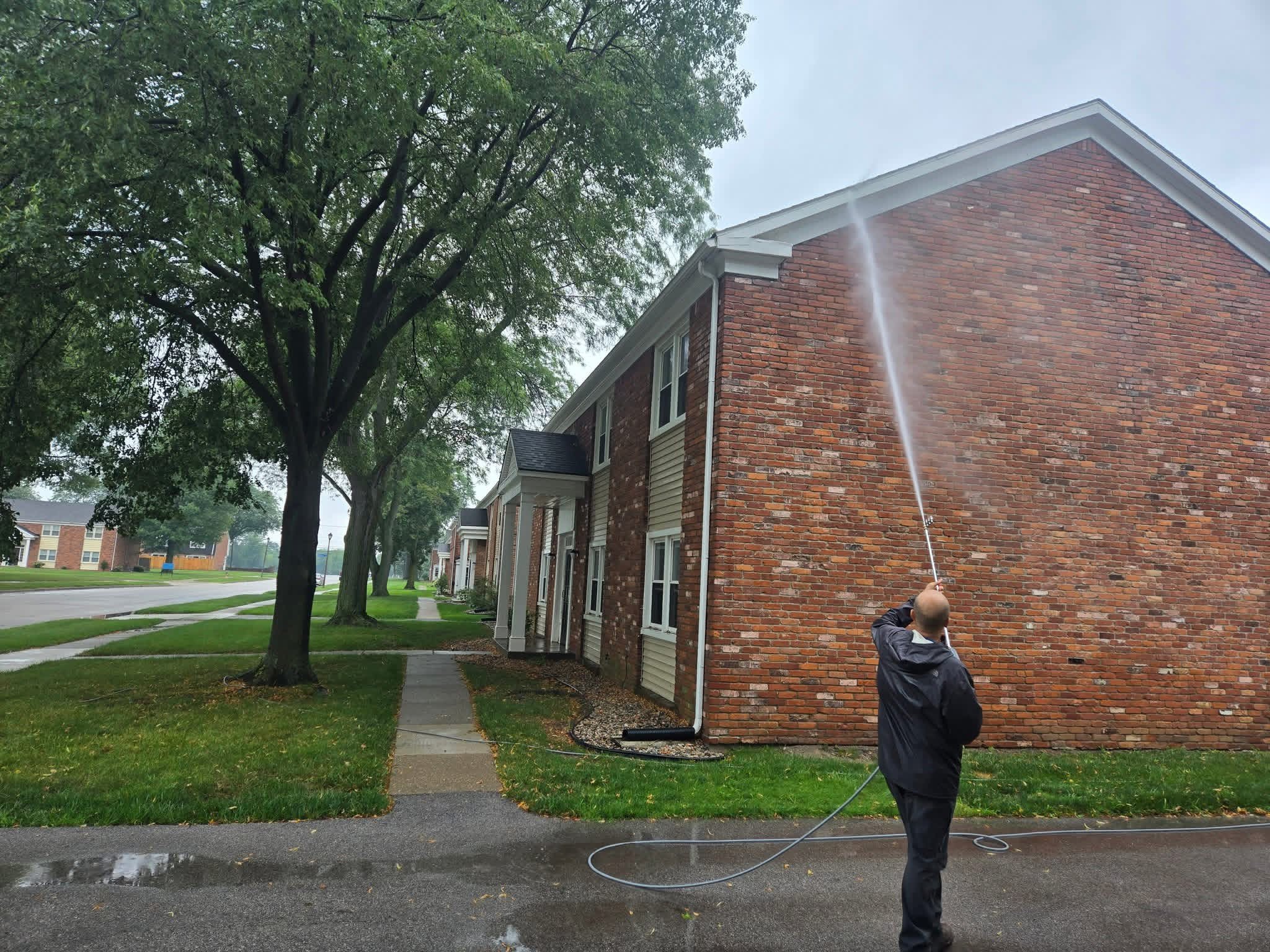 commercial pressure wash 